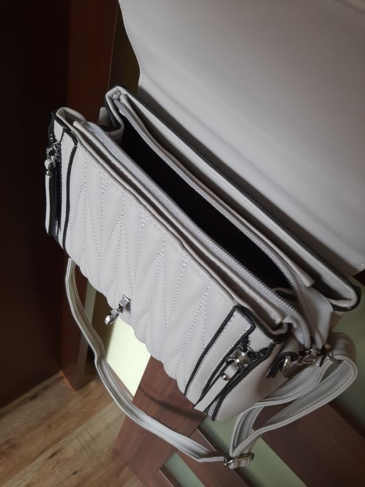 Torebka damska kuferek szara