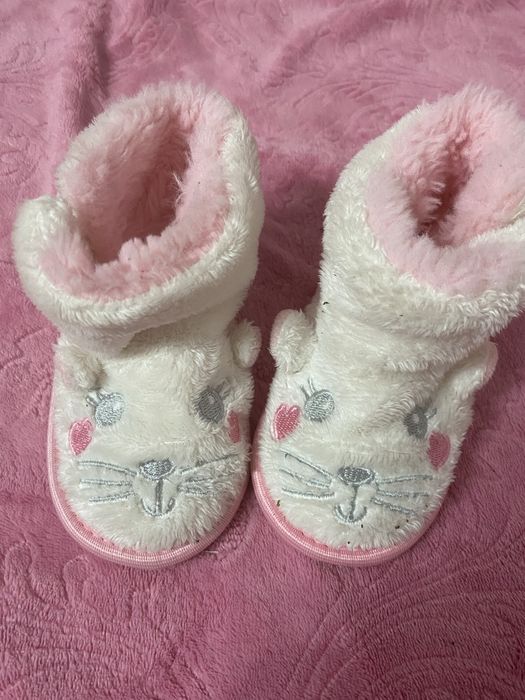 buciki futerkowe na rzepy