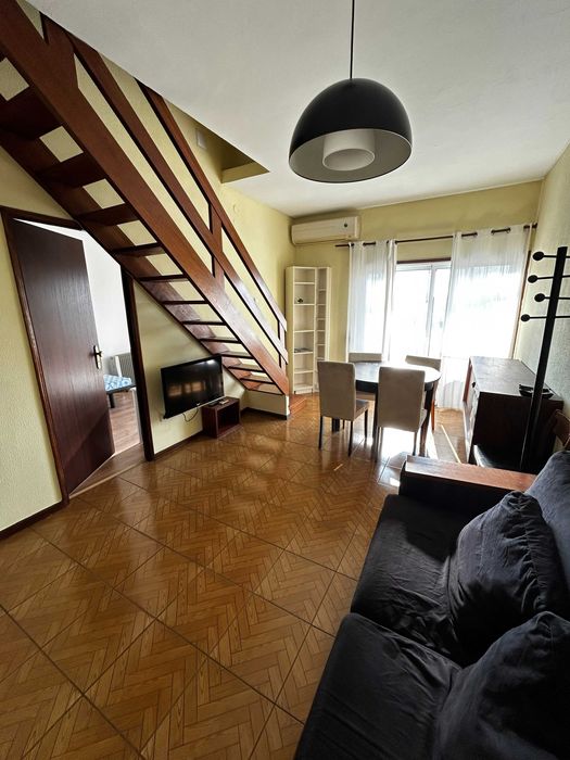 Quarto em R.Monsanto - Paranhos - Porto