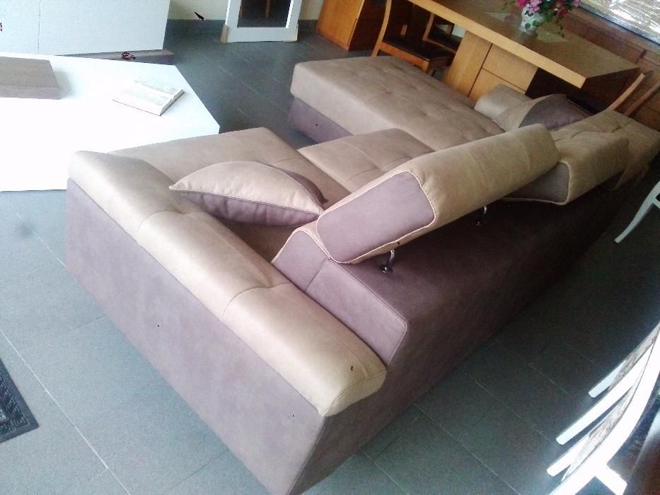 Sofá Confort c/ Chaiselong em Micro-Fibra (Art. Novo)
