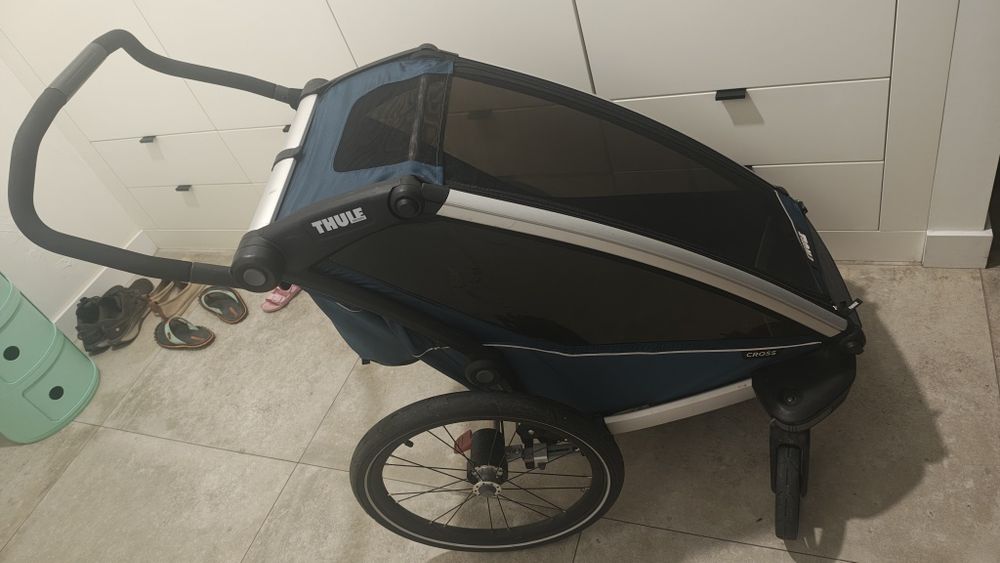 Thule Chariot Cross 1