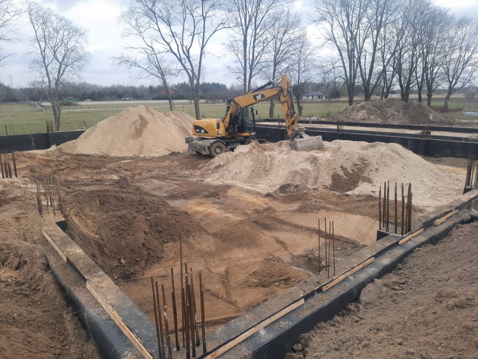 Prace roboty ziemne wykopy rozbiórki koparka wywrotka usługi szamba