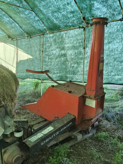 Sieczkarnia jednorzędowa do kukurydzy