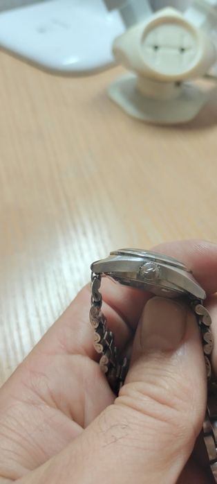 Часы TECHNOS 70 годов женские
