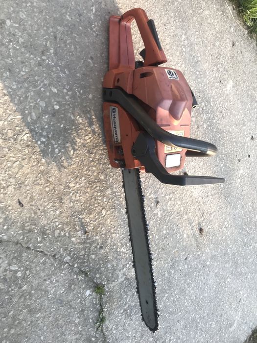 Продам бензопилу