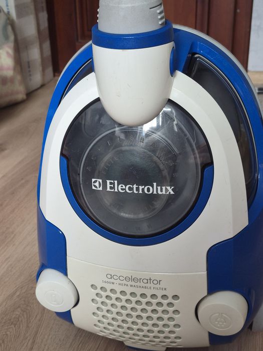 Продам пылесос electrolux zac6806 в хорошем состоянии
