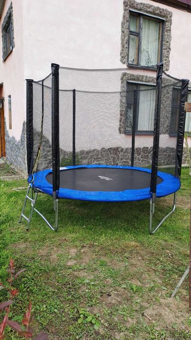 Батут дитячий Sky Jump   140,  183см 252см 312см 374см