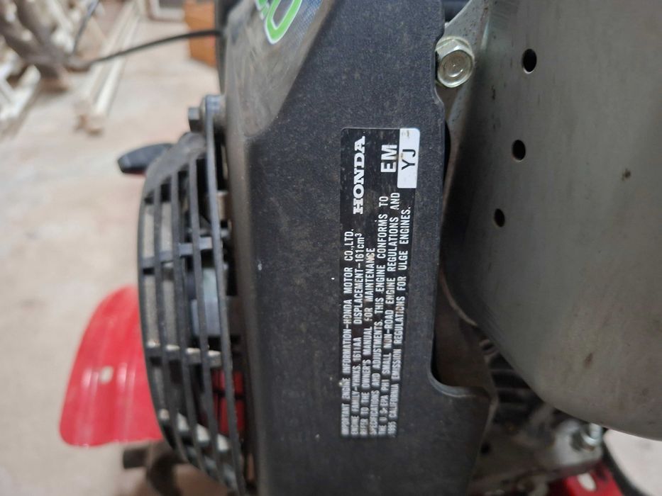 Moto enxada com motor Honda GX160 - como nova