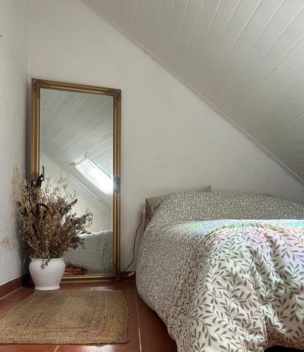 Espelho Dourado de grande dimensão