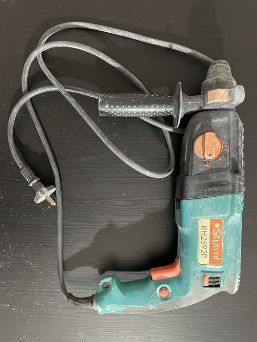 Перфоратор Sturm RH 2592P