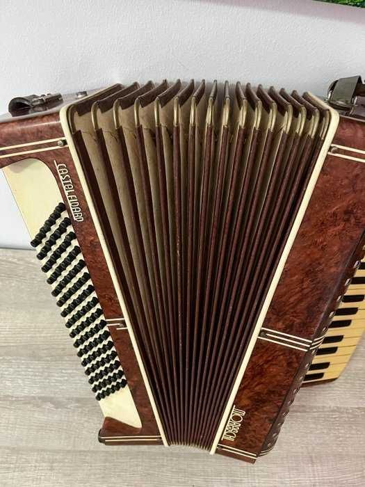 Acordeão - Itália - Fisarmónica Moreschi - Castelfidardo 1930s/40s