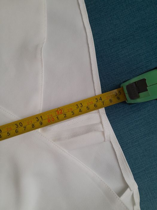 Sukienka ecru /złamana biel r. 38 firmy Katniss