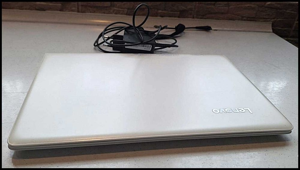 Ideapad Lenovo  i3  6gen biznesowy 1.4,1 cala podświetlana klawiatura