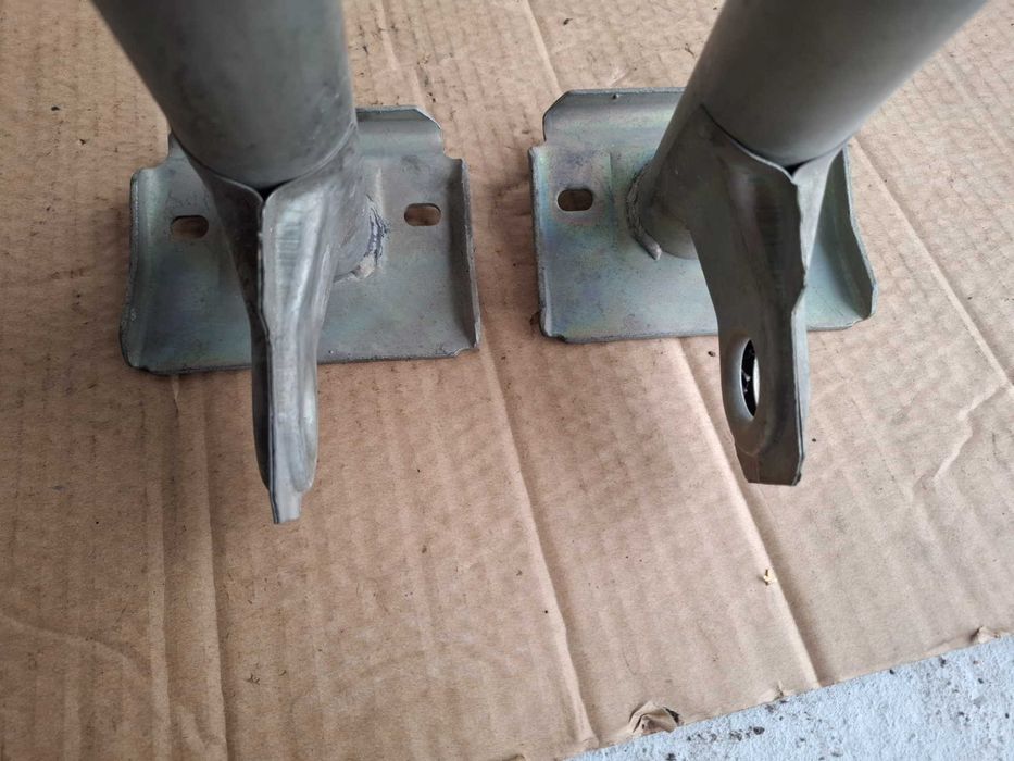 Ваз2104  2105 2107 кронштейн бампера