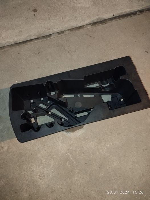 Wypełnienie bagażnika - wkład. Toyota Aygo 2017