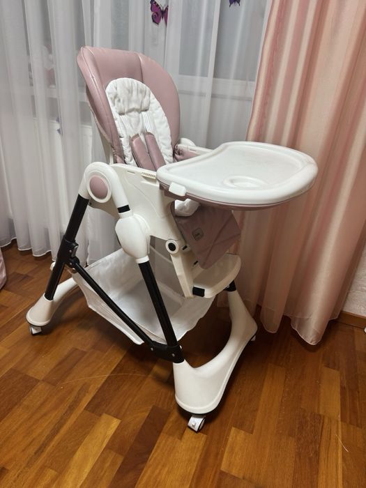 Стільчик для годування Carrello Stella