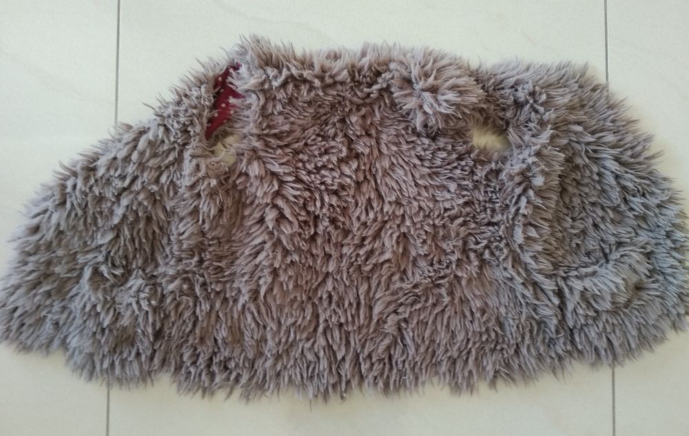 Narzutka, kamizelka, bezrękawnik, futrzak rozm. 122