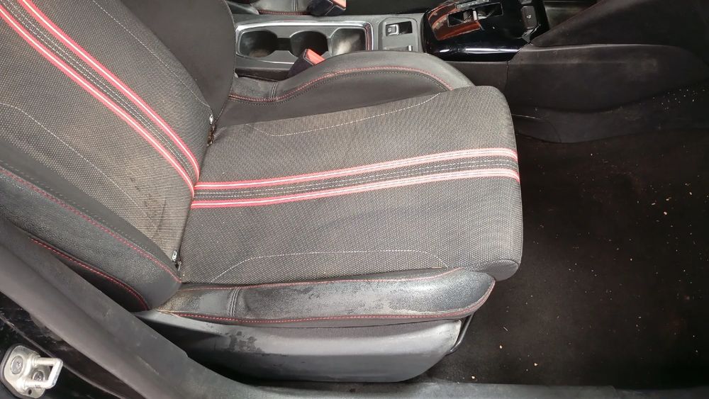 Conjunto de bancos OPEL Corsa F