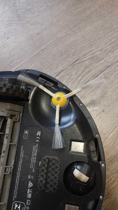 Робот-пилотяг робот-пылесос iRobot Roomba 616 робочий