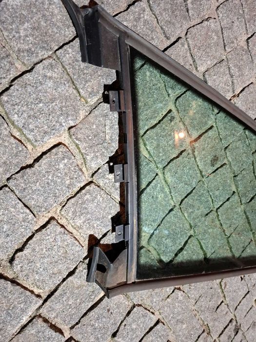 Vidros laterais mala Audi A4 B5 8D carrinha originais como novos