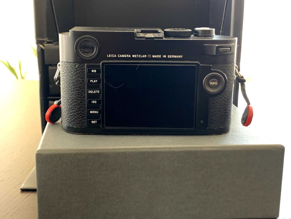 Máquina Fotográfica Leica M262