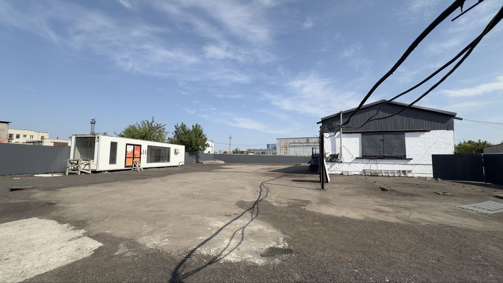 Продаж промислової бази