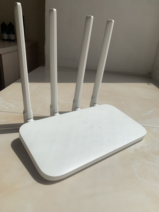 Xiaomi Mi WiFi Router 4C Б/У ТЕРМІНОВО!