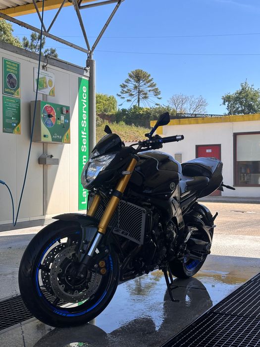 Yamanha FZ8 2011