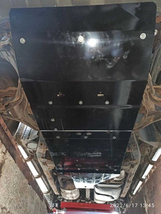 Стальний захист картера. Холоднокатана сталь.Защита картера автомобиля