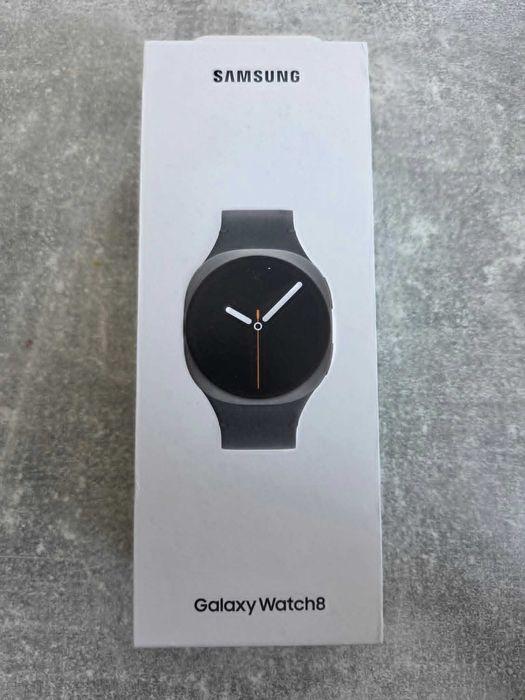 Samsung Galaxy Watch 8 [LTE, 40mm] SM-L325F NOWY!