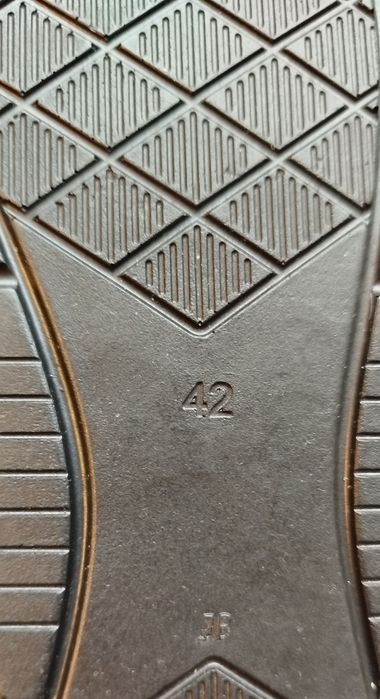 Черевики жіночі замша 42р