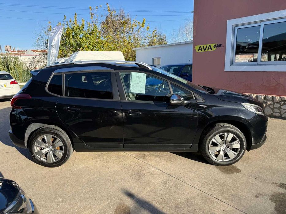 Peugeot 2008 1.2 PureTech Style