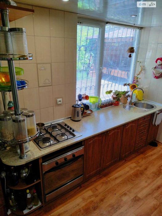 Продається затишний дім на Лівому