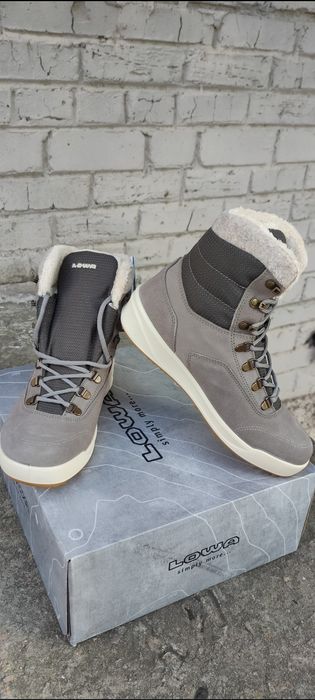 Черевики зимові жіночі Lowa KAZAN II