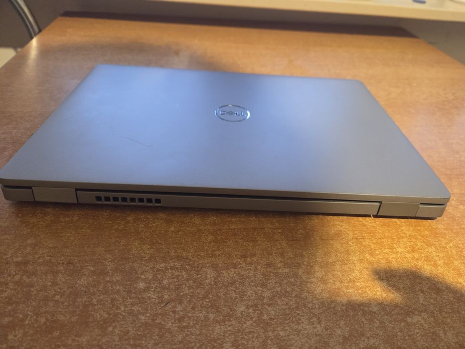 Dell 5310 Windows 11 i7-10gen, SSD 256gb,  100% sprawny, bardzo ladny