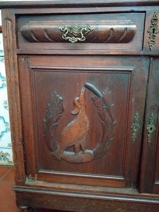 Louceiro Henrique II todo de origem