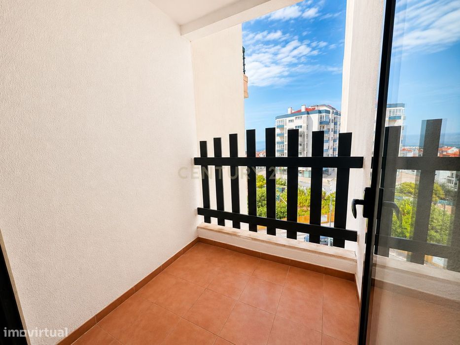 T2 Mobilado com Piscina e Vista Mar | Ericeira