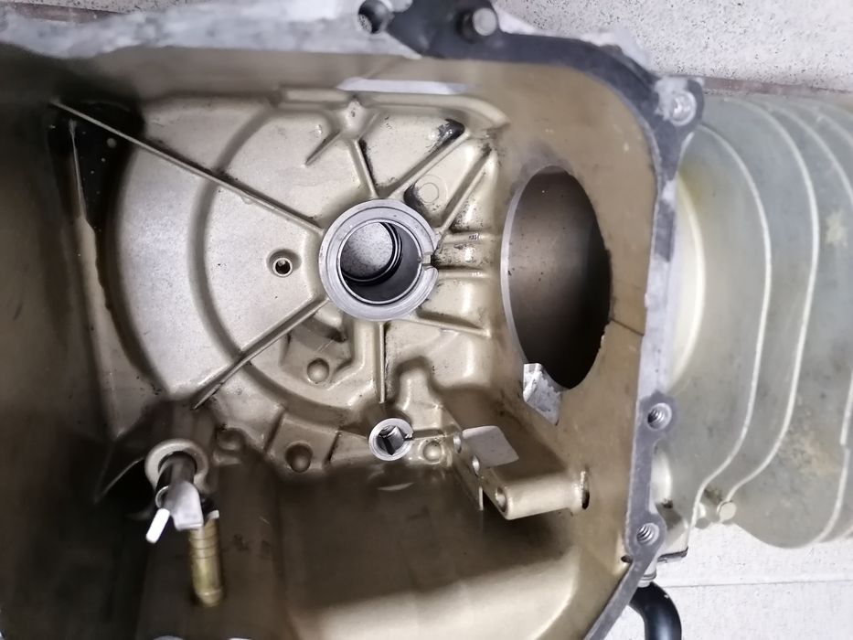 Blok karter cylinder silnika briggs 15.5 HP ohv diamond traktorek kosi