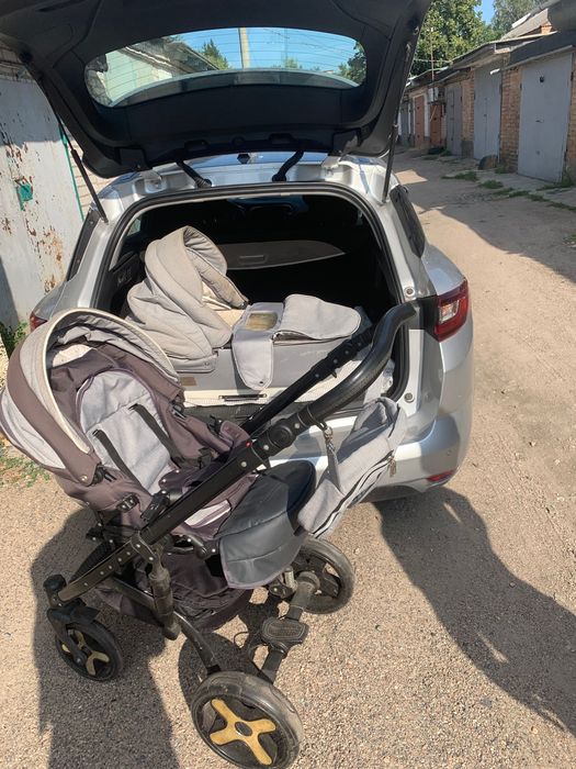 Продам коляску дитячу