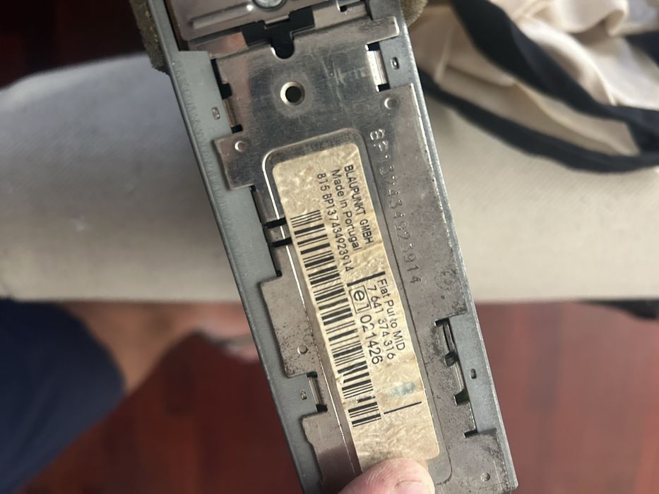 Radio original Fiat punto 2003