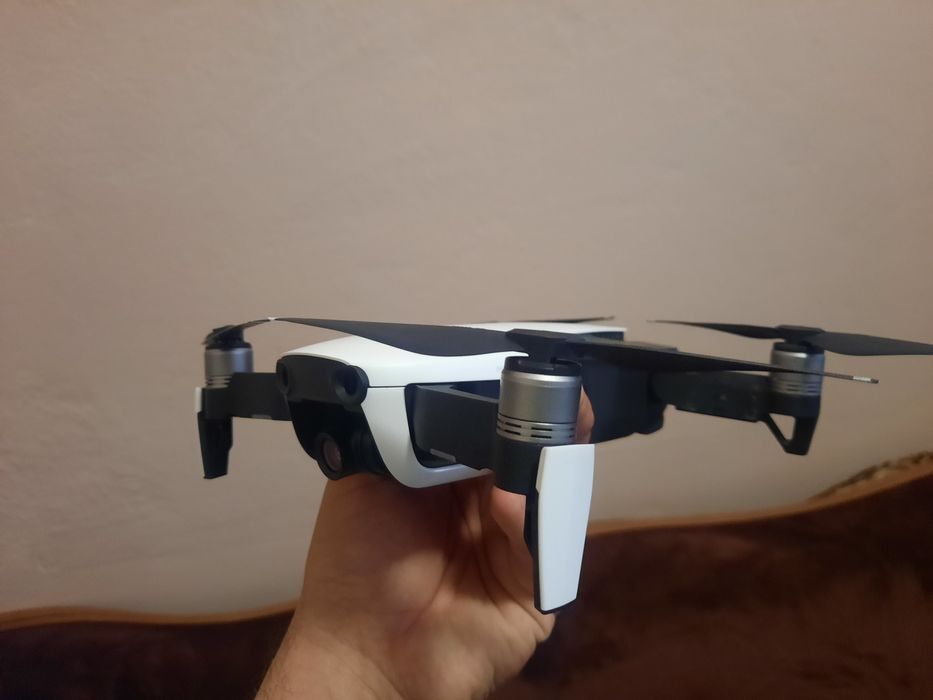 Dji mavic air квадрокоптер