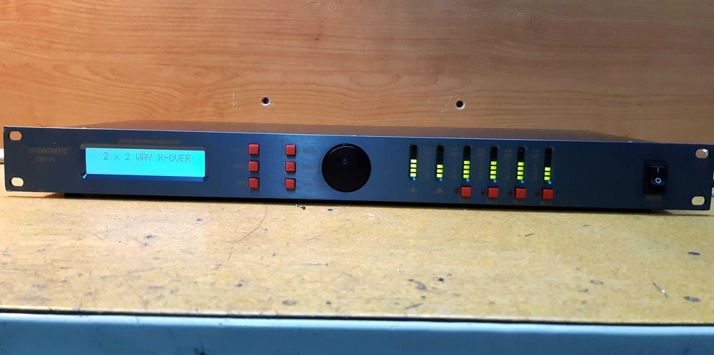 IGISYNTHETIC DS214A Digital Speaker Processor