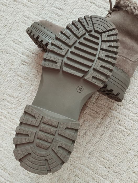 жіночі зимові черевики із натуральної замші  з утепленням овчина 36