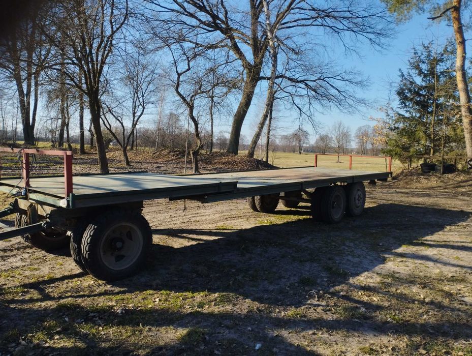 Sprzedam przyczepę do bel
