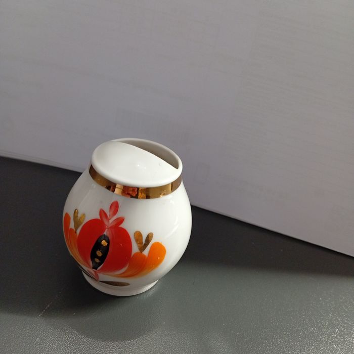 Сільнички в асортименті