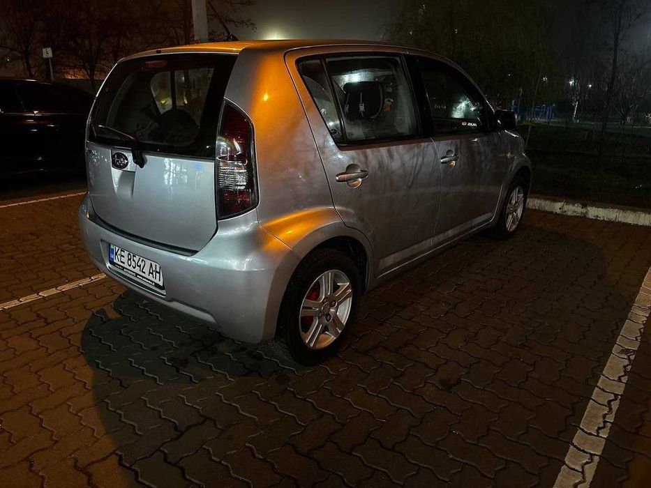 Subaru Justy 2010