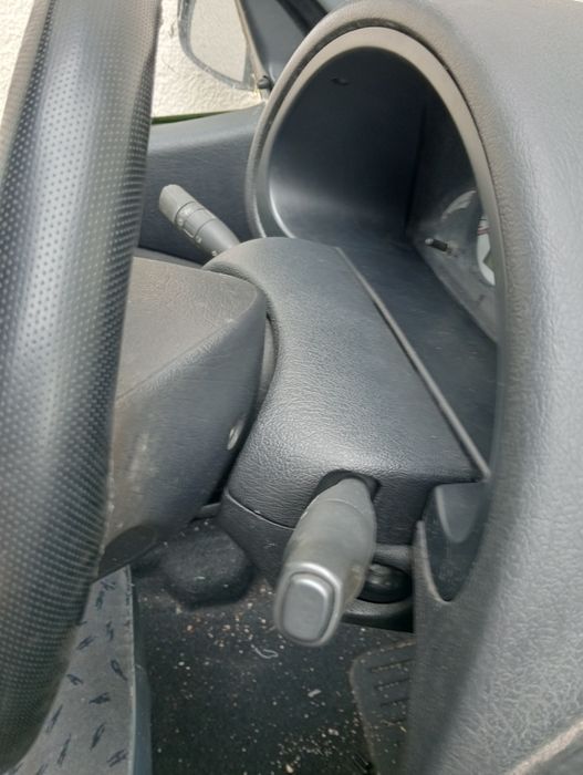 Manípulo de direção e manipulo de luzes e escovas