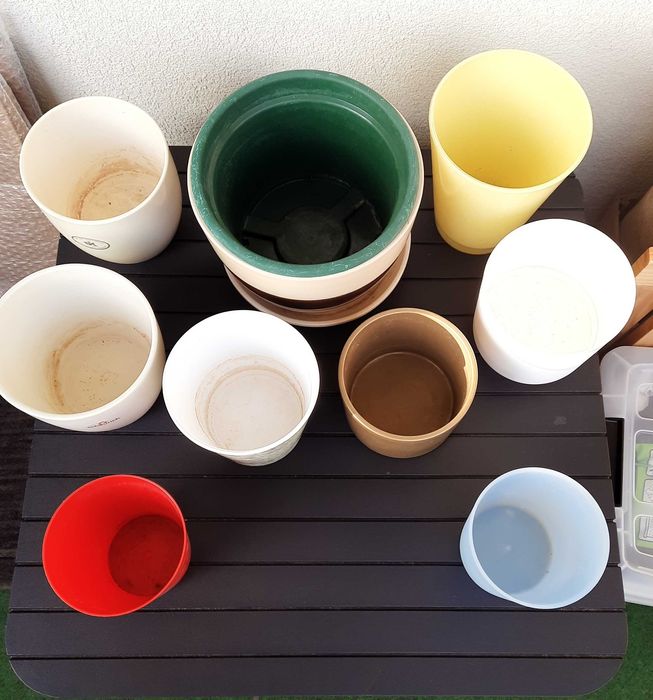 Doniczki ceramiczne szklane plastikowe osłonki zestaw