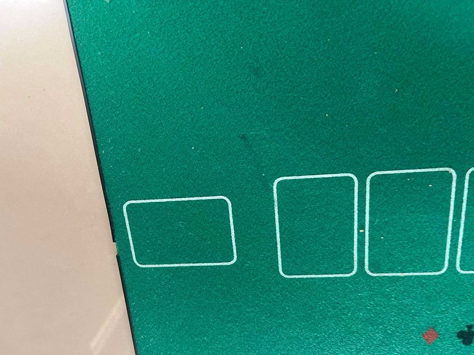 Mata podest do pokera