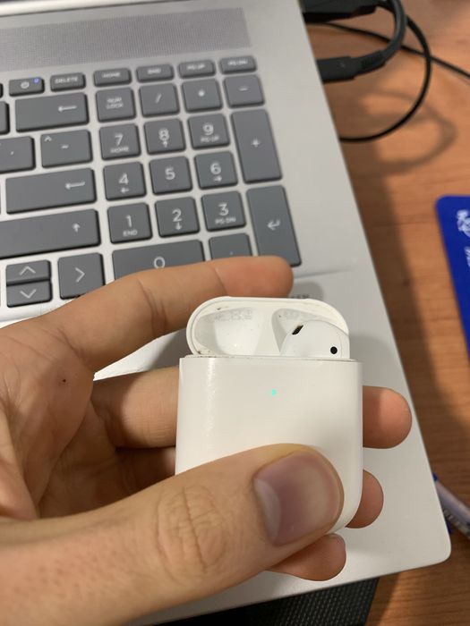 Airpods em execrlente estado